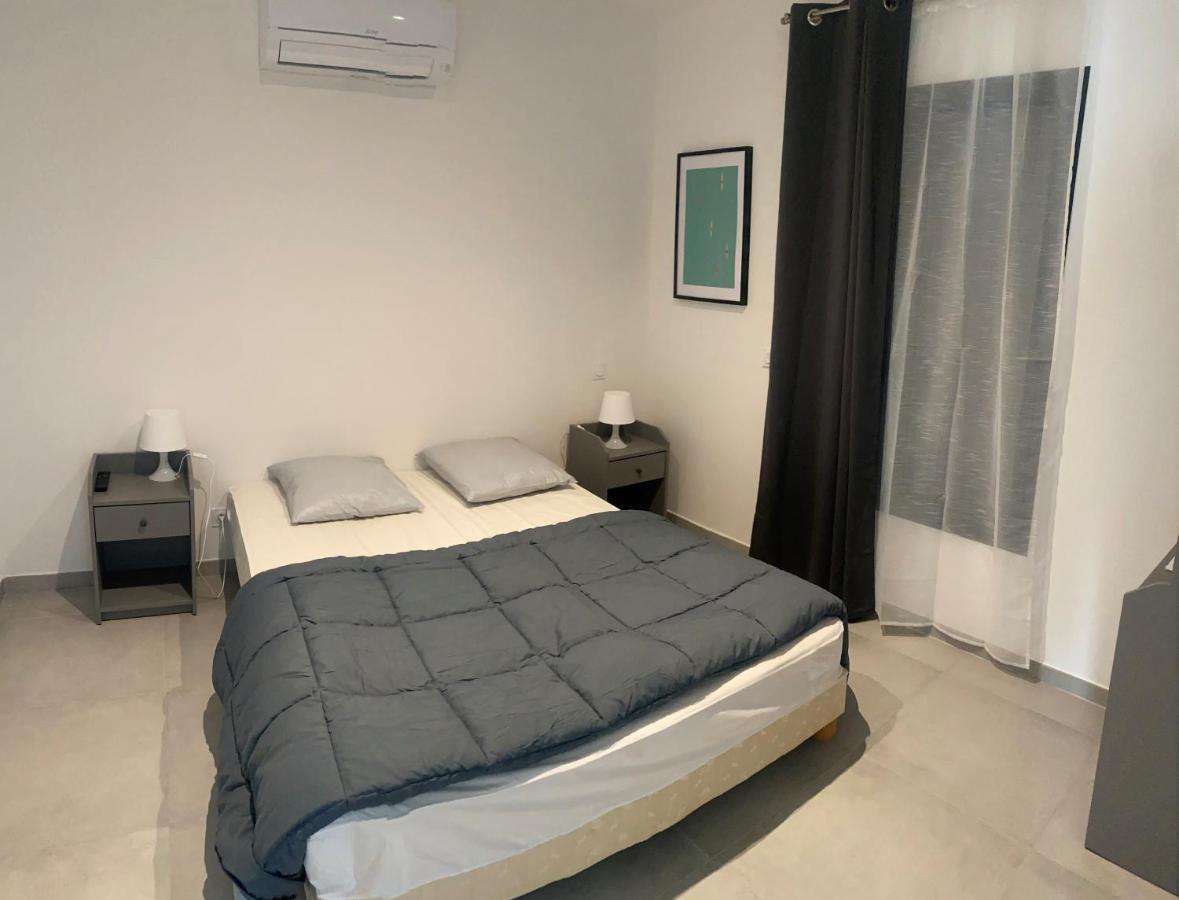 Residence De Tourisme Domaine De Janus ريوم المظهر الخارجي الصورة