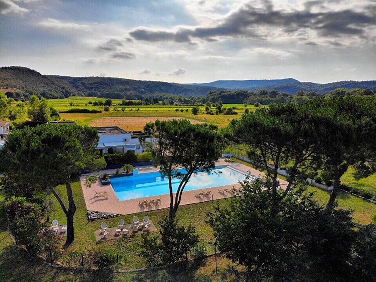 Residence De Tourisme Domaine De Janus ريوم المظهر الخارجي الصورة